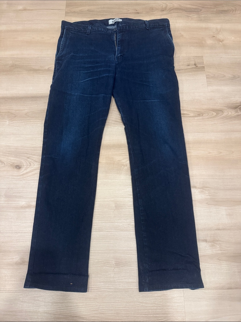 Men’s 36 waist 32 leg Naked & Famous Denim dark navy straight-leg jeans